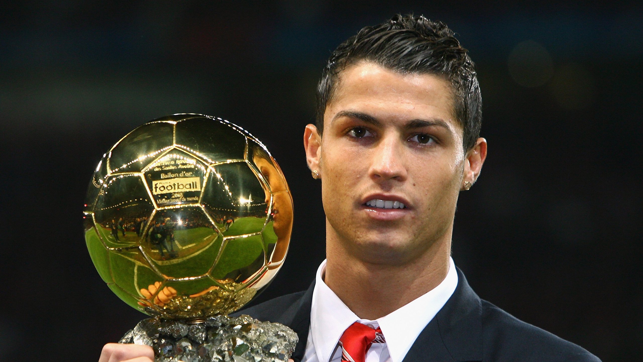 突发羽毛球双打临时换人事件，羽毛球双打可以随意换位置吗