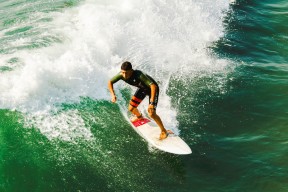 圣埃蒂安再遭惨败，遭遇联赛三连败，圣埃蒂安球迷